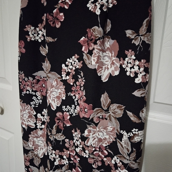 Adrianna Papell Sleeveless Floral Dress Size 4 - Picture 2 of 11